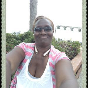 Meet your Posher, Linda